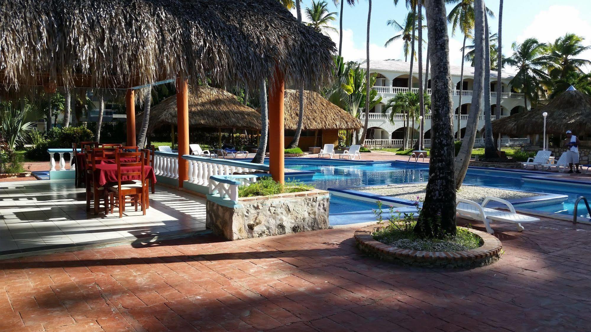Hotel Cortecito Inn Bavaro ปุนตากานา ภายนอก รูปภาพ
